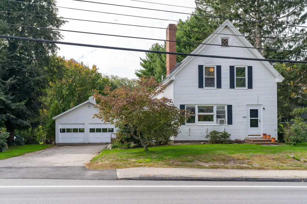1878 Washington Avenue Portland ME 04103