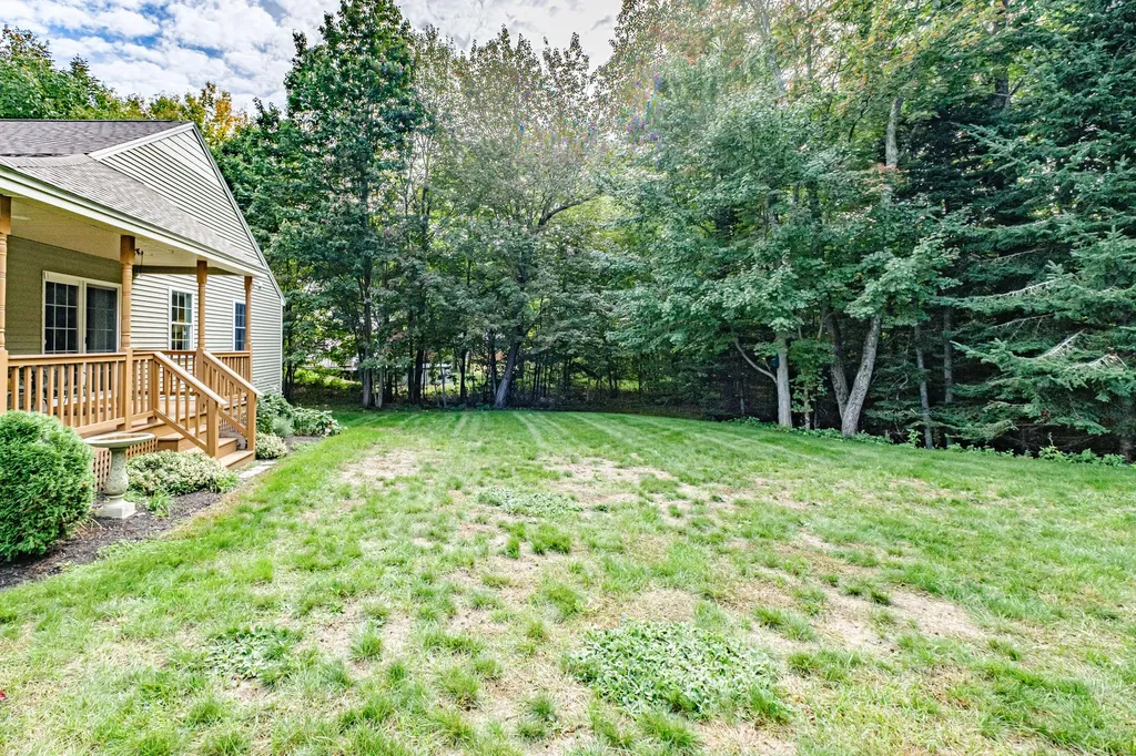 4 Paxton Way Windham ME 04062