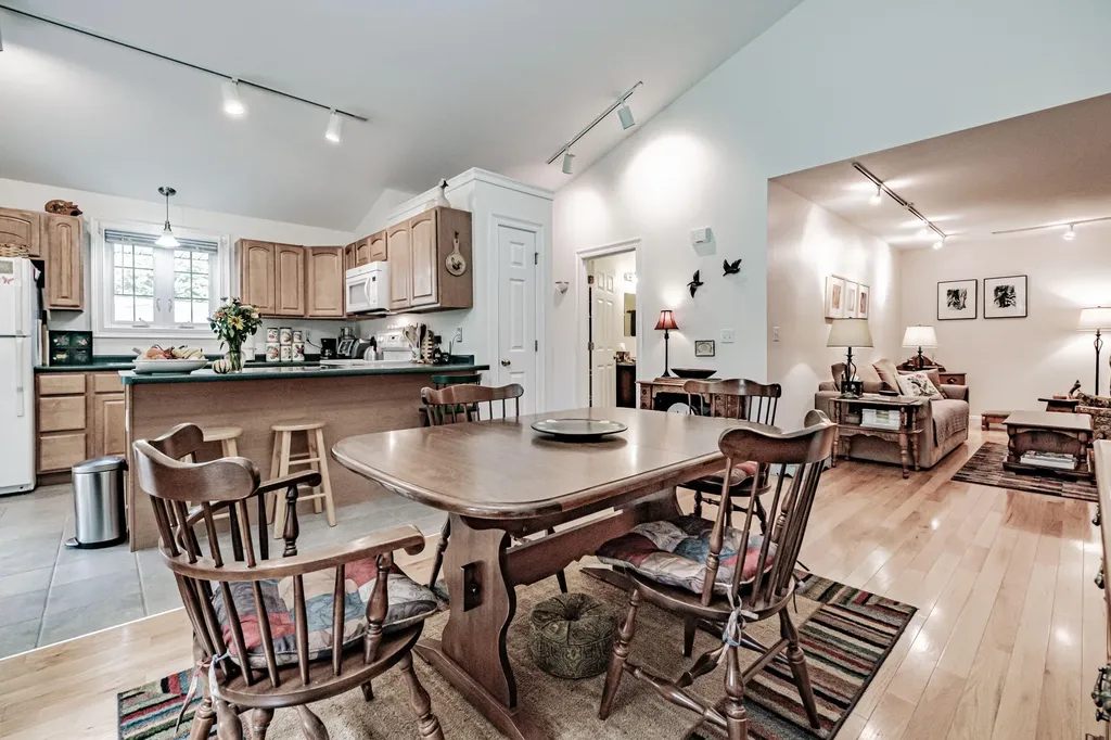4 Paxton Way Windham ME 04062