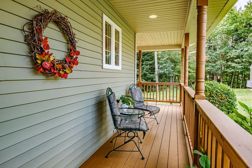 4 Paxton Way Windham ME 04062