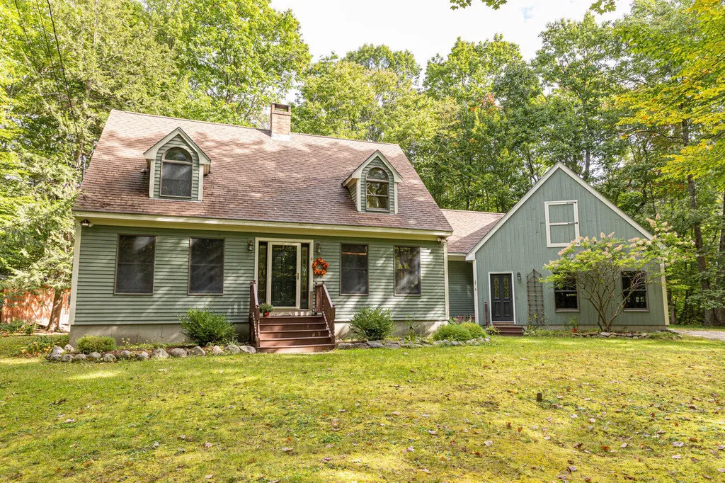 6 Pemberly Drive Windham ME 04062