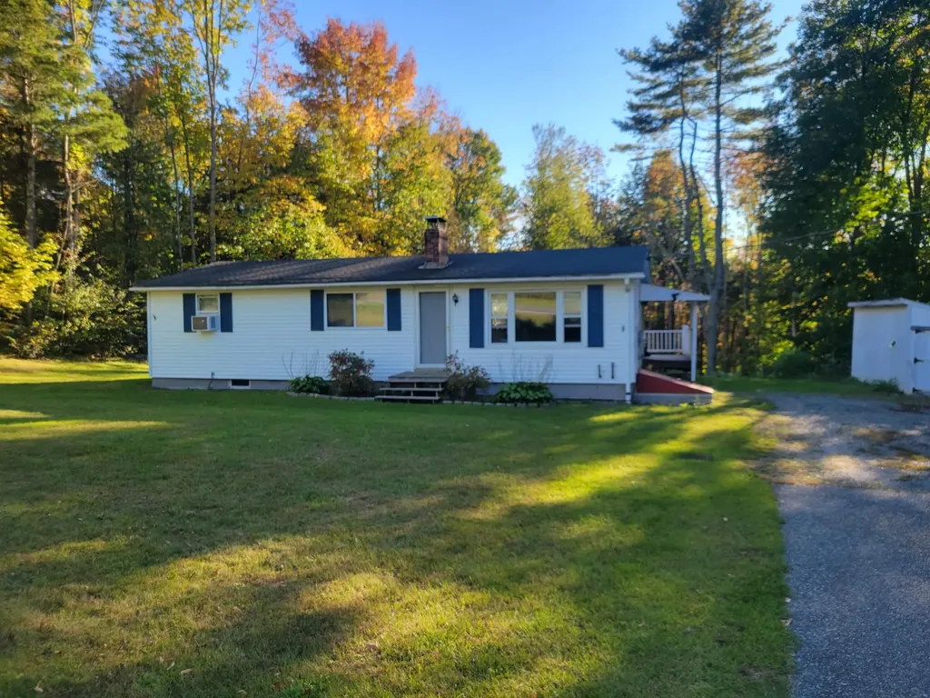 3256 Union Street Glenburn ME 04401