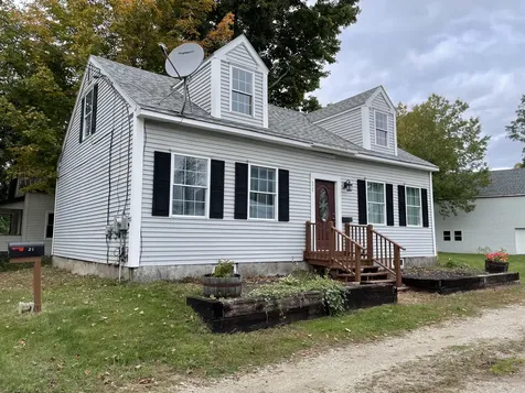 21 Pleasant Street Norway ME 04268