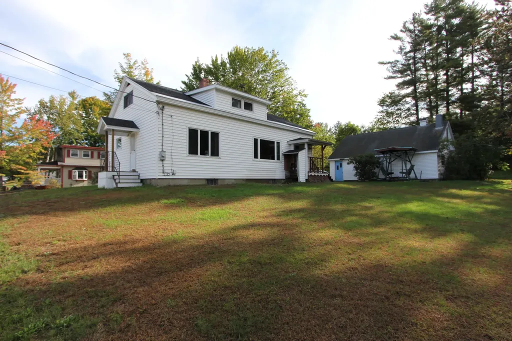 365 Pond Road Lewiston ME 04240