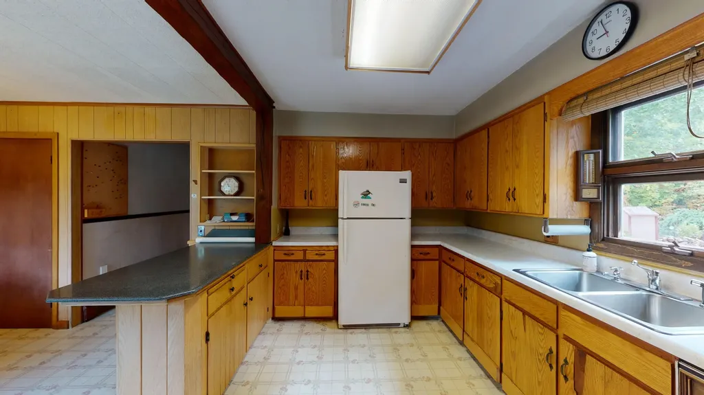 365 Pond Road Lewiston ME 04240