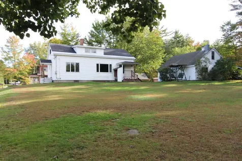 365 Pond Road Lewiston ME 04240