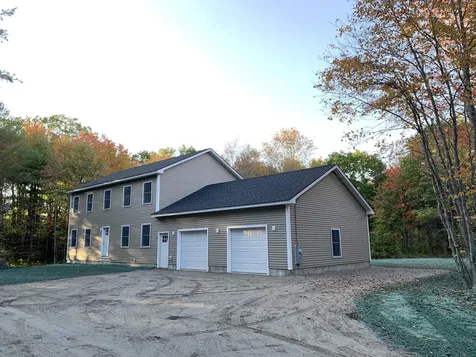 30 David Drive Topsham ME 04086