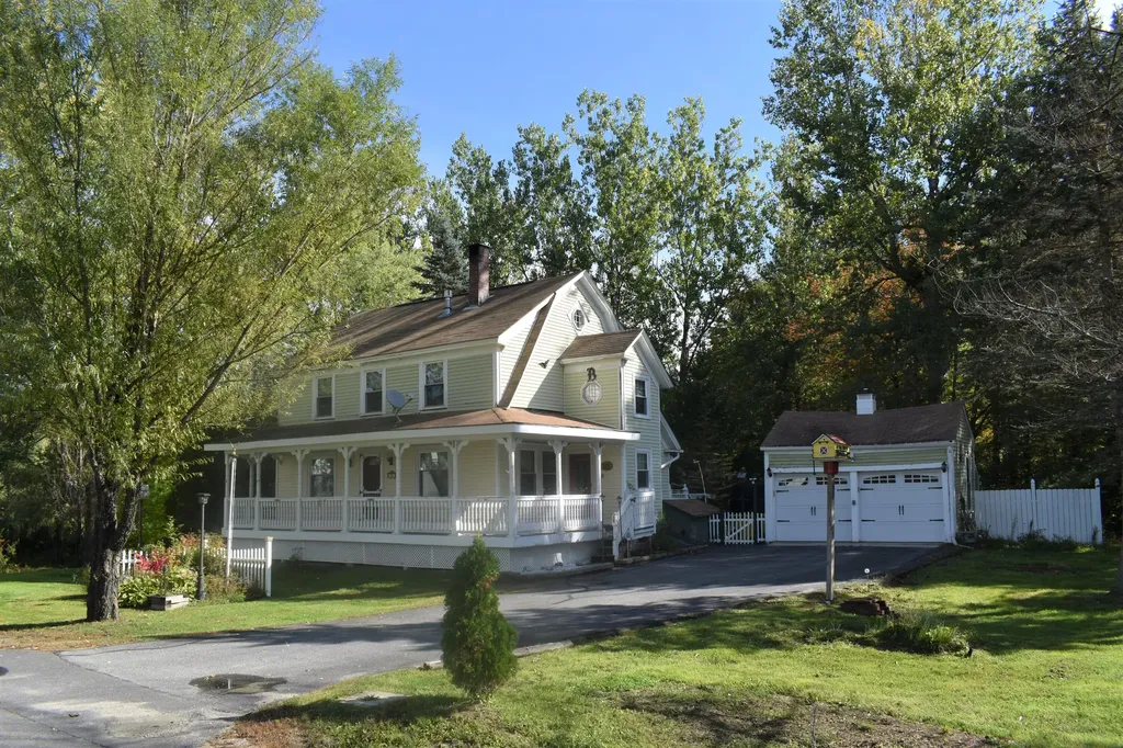 18 Lisbon Road Sabattus ME 04280
