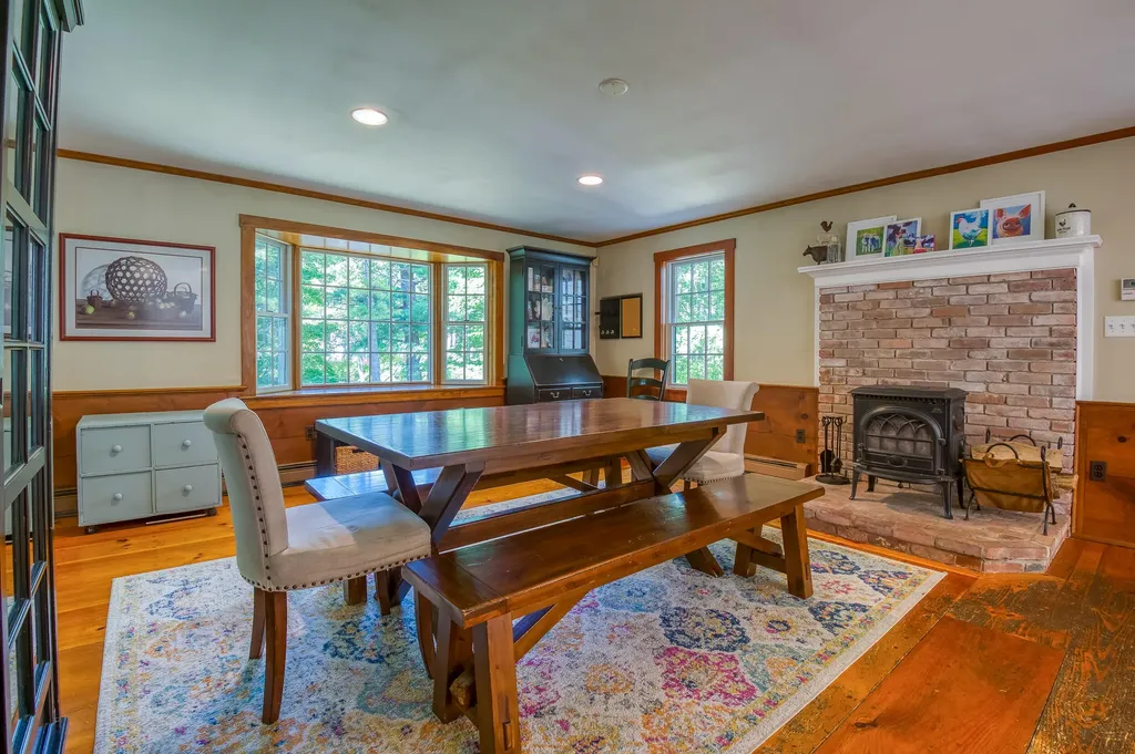 172 Mills Road Kennebunkport ME 04046