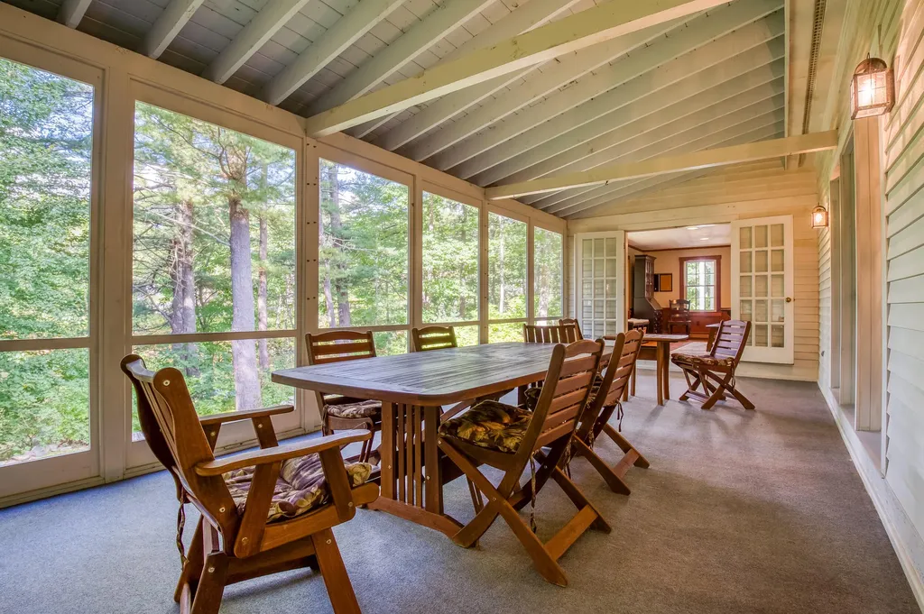 172 Mills Road Kennebunkport ME 04046