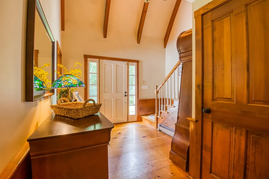 172 Mills Road Kennebunkport ME 04046