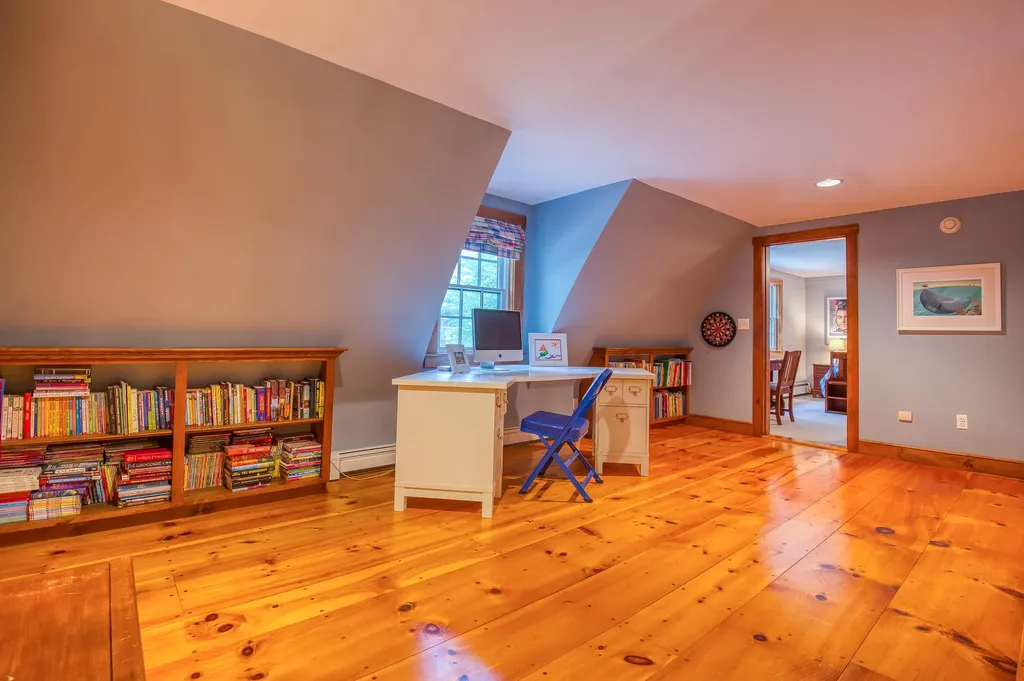 172 Mills Road Kennebunkport ME 04046