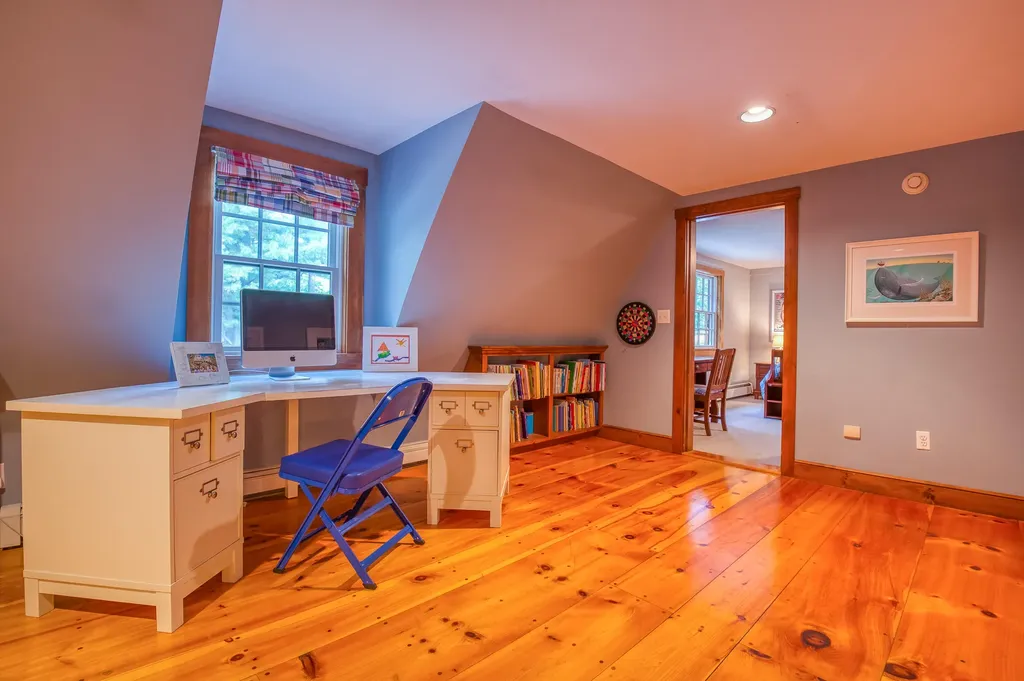 172 Mills Road Kennebunkport ME 04046