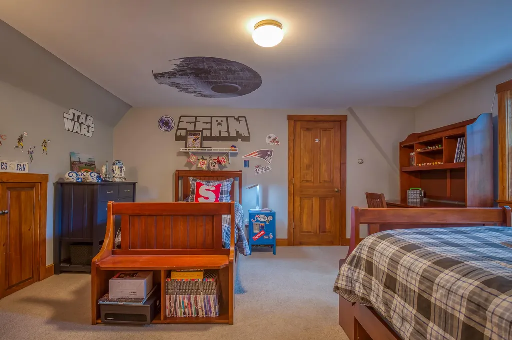 172 Mills Road Kennebunkport ME 04046