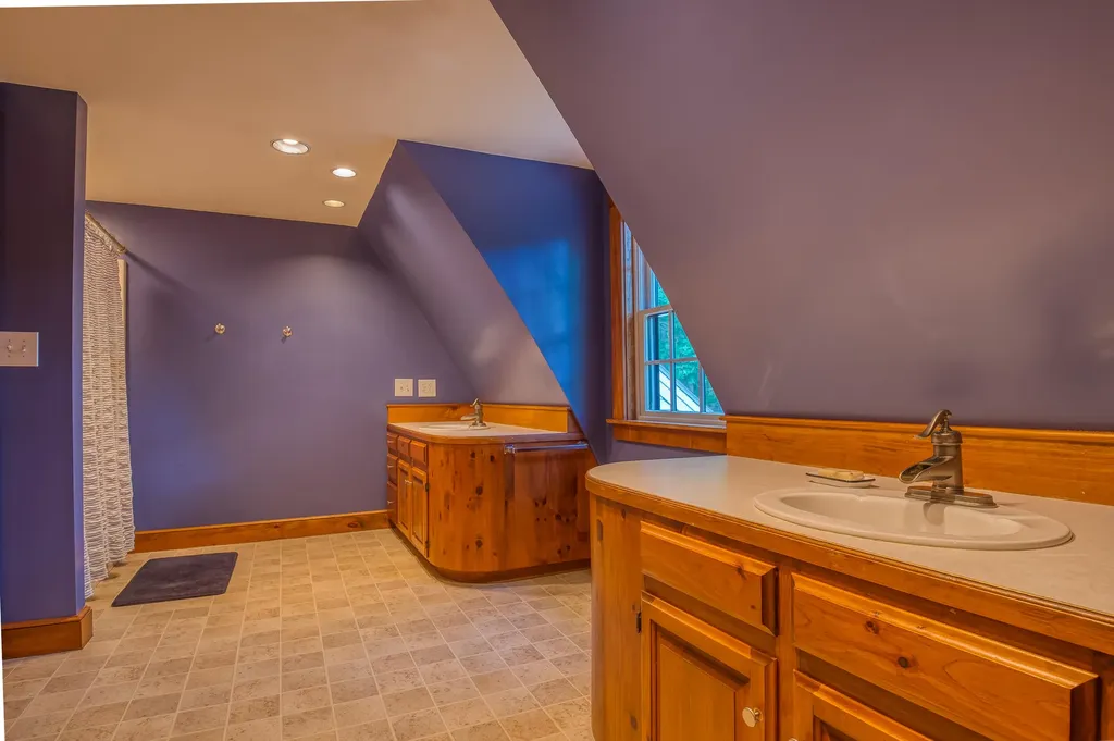 172 Mills Road Kennebunkport ME 04046