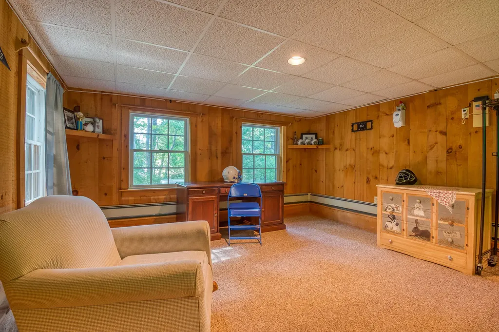172 Mills Road Kennebunkport ME 04046