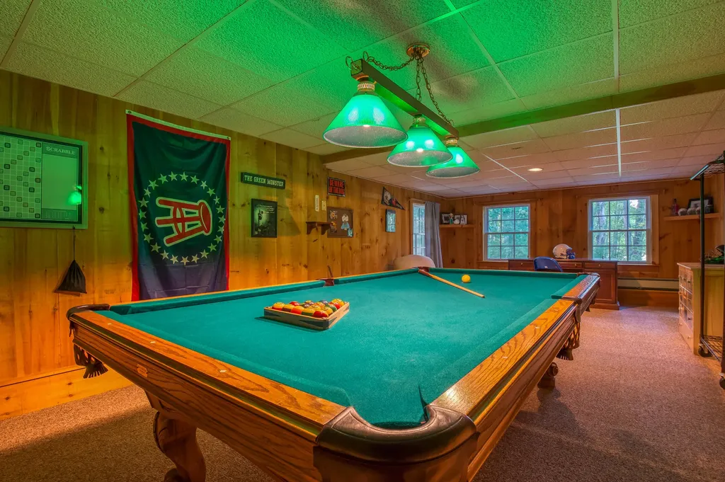 172 Mills Road Kennebunkport ME 04046