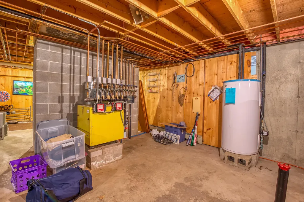 172 Mills Road Kennebunkport ME 04046