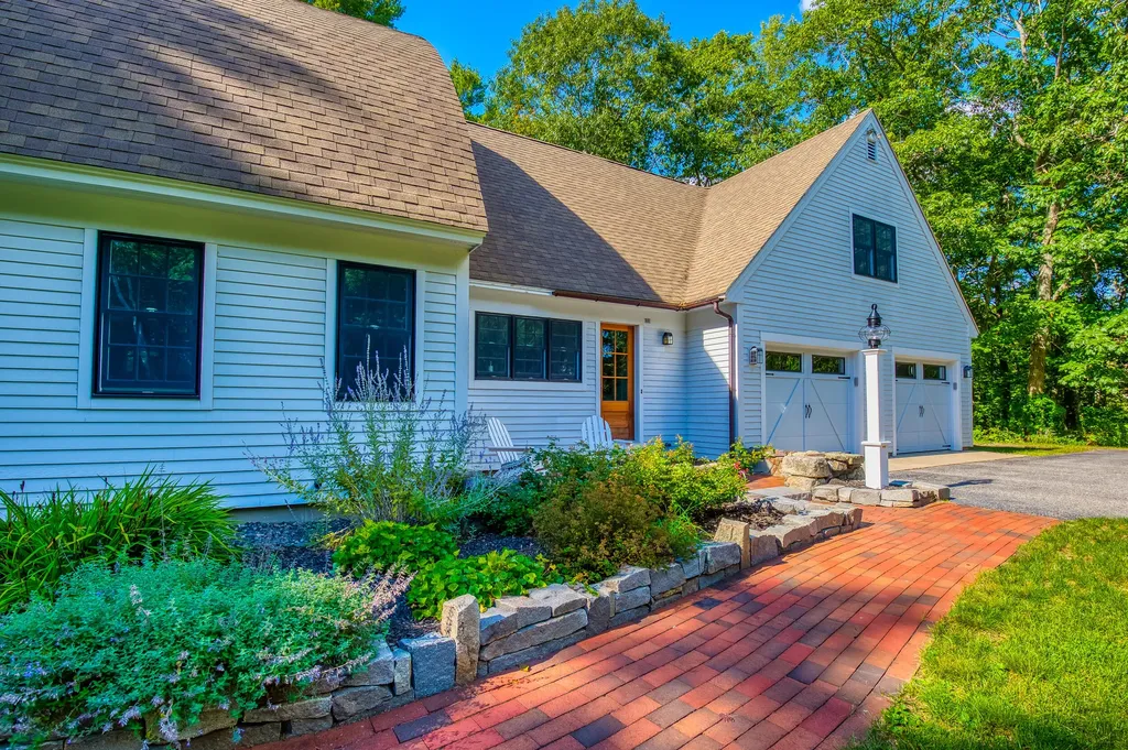 172 Mills Road Kennebunkport ME 04046