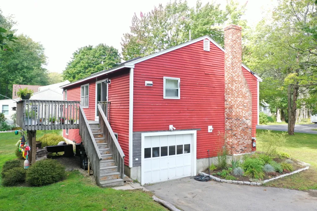 74 Royal Heights Wells ME 04090