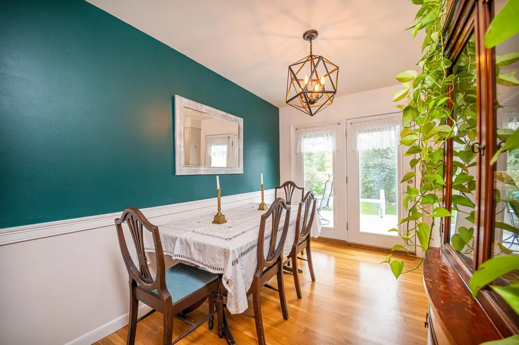 113 New Meadows Road West Bath ME 04530