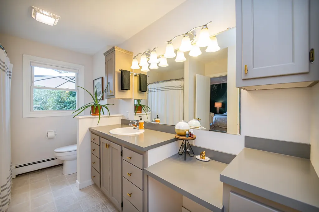 113 New Meadows Road West Bath ME 04530