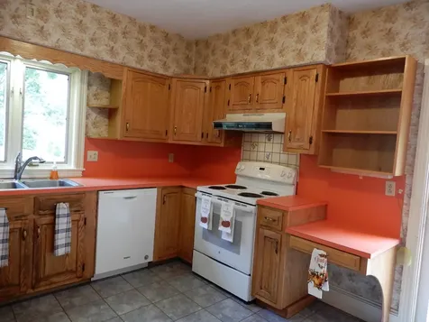 193 Edwards Street Portland ME 04102