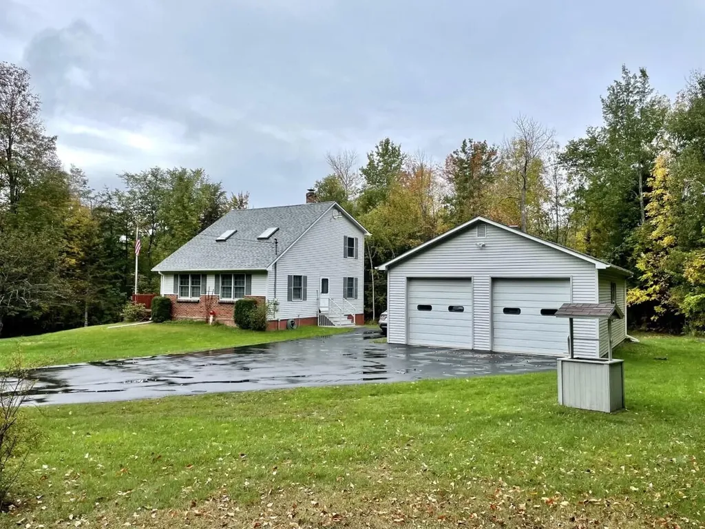 130 Abbott Road Albion ME 04910