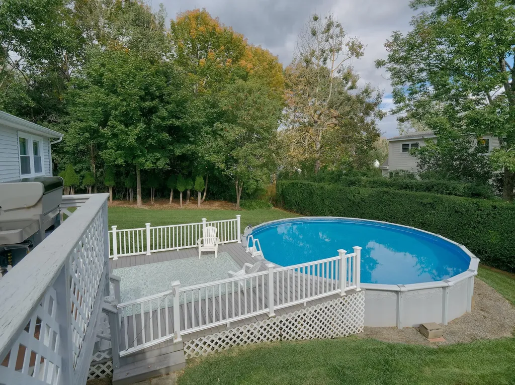 12 Olympic Avenue Rockland ME 04841