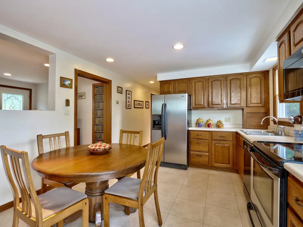 12 Olympic Avenue Rockland ME 04841