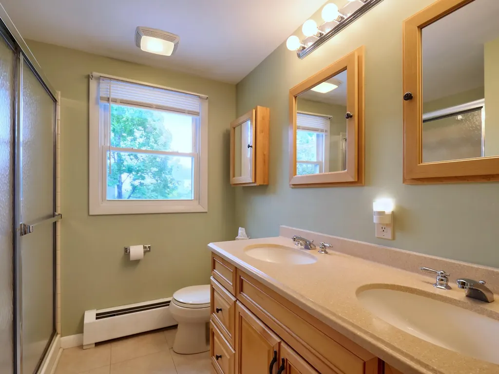 12 Olympic Avenue Rockland ME 04841