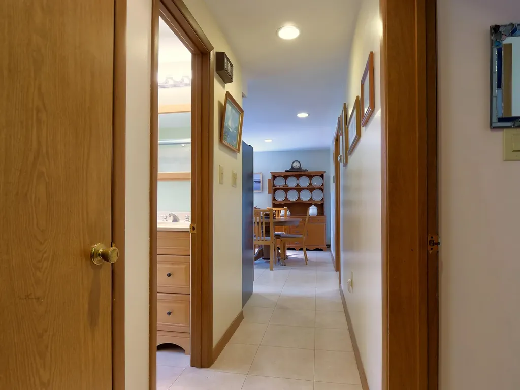 12 Olympic Avenue Rockland ME 04841