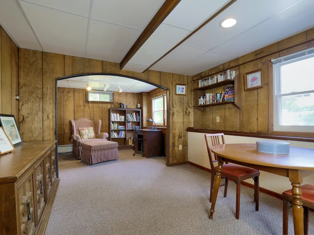 12 Olympic Avenue Rockland ME 04841