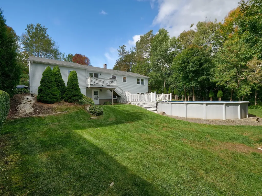 12 Olympic Avenue Rockland ME 04841