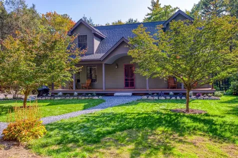 35 Townline Road Boothbay ME 04537