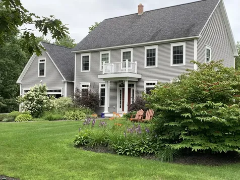 90 Dunton Circle Hampden ME 04444