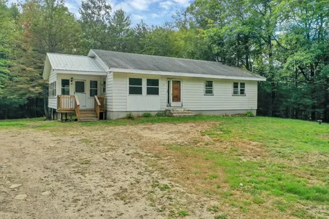 18 Standish Neck Road Gorham ME 04038