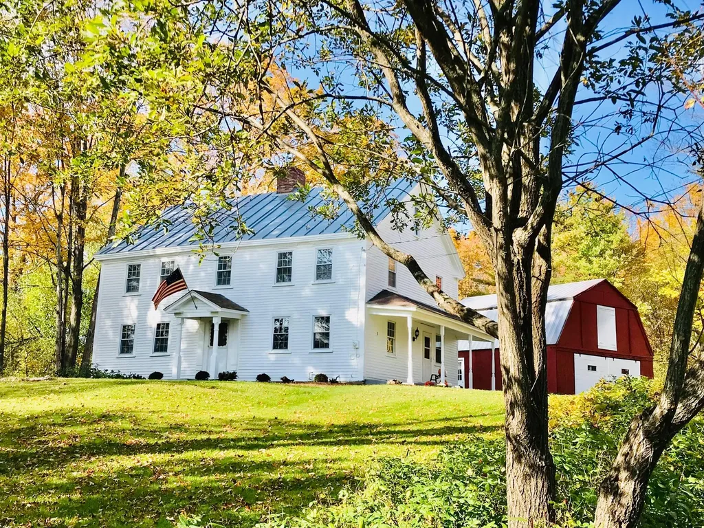 784 Farmington Falls Road Farmington ME 04938