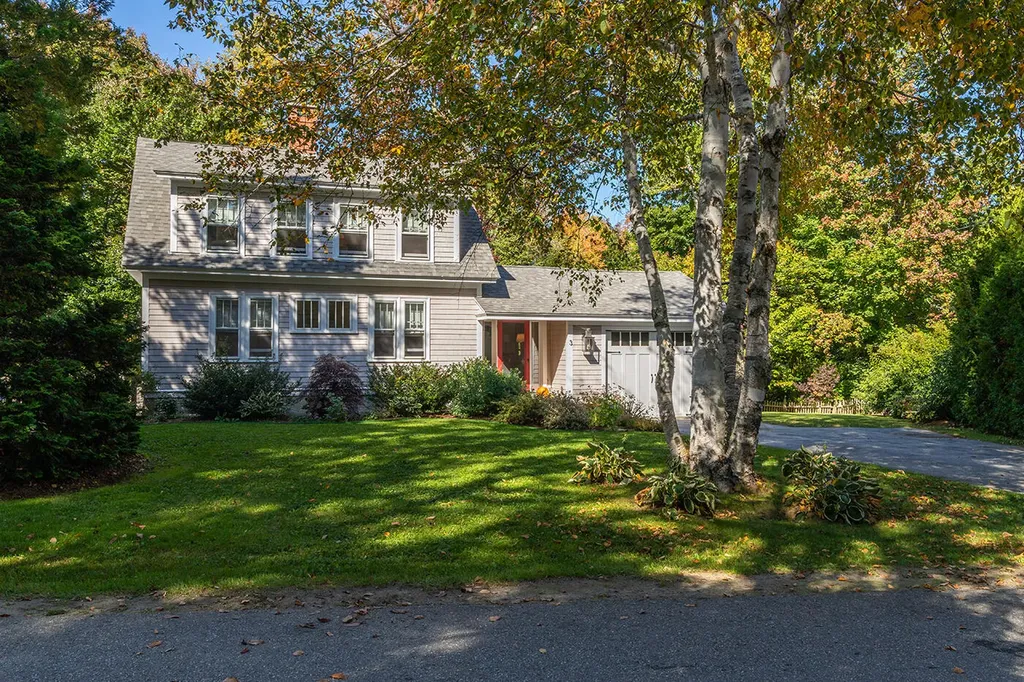 3 Highland Avenue Camden ME 04843