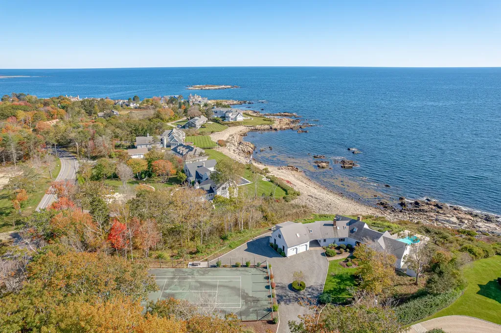 271 Ocean Avenue Kennebunkport ME 04046
