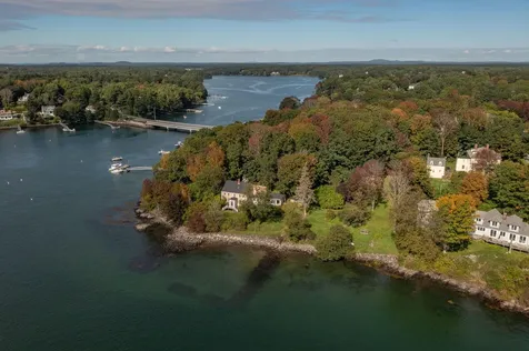 6 Follett Lane Kittery ME 03905