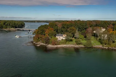 6 Follett Lane Kittery ME 03905