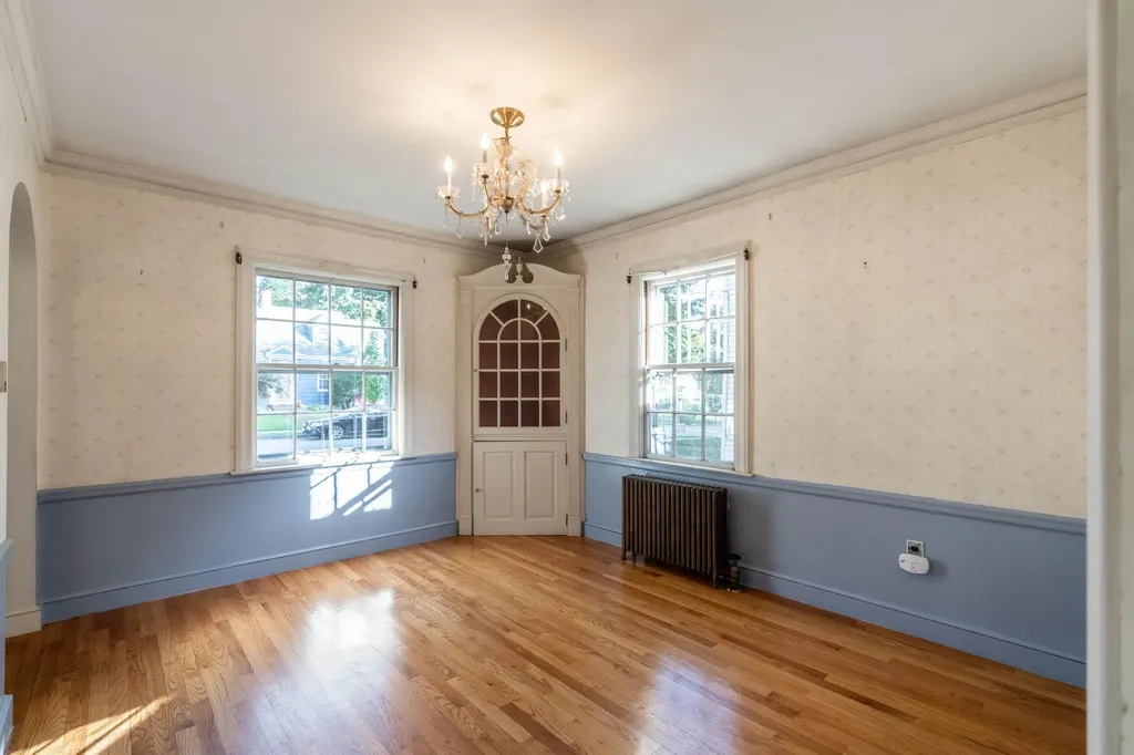 26 Dirigo Street Portland ME 04102