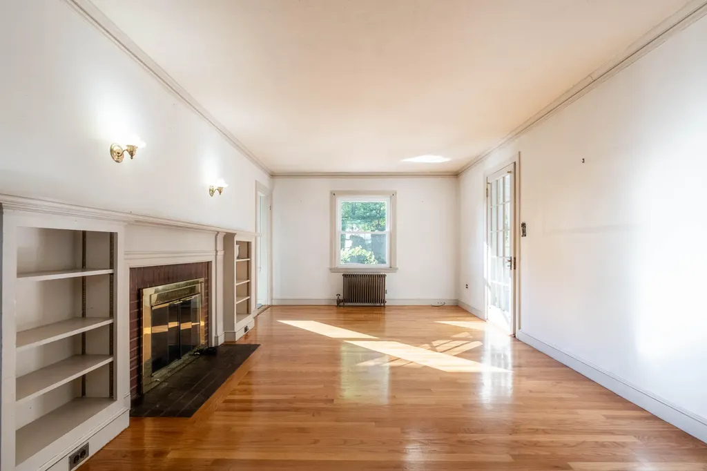 26 Dirigo Street Portland ME 04102