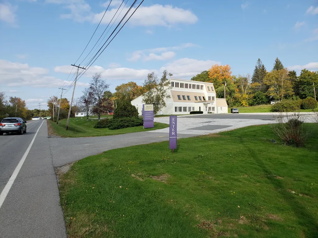 1570 Broadway Bangor ME 04401