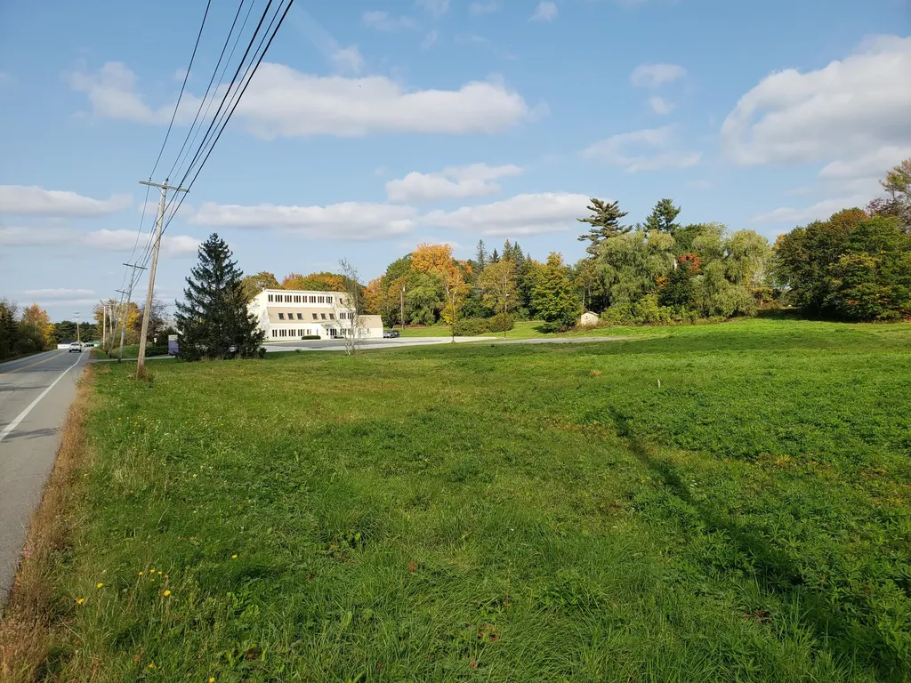 1570 Broadway Bangor ME 04401