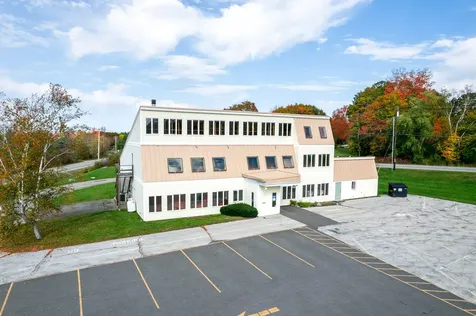 1570 Broadway Bangor ME 04401