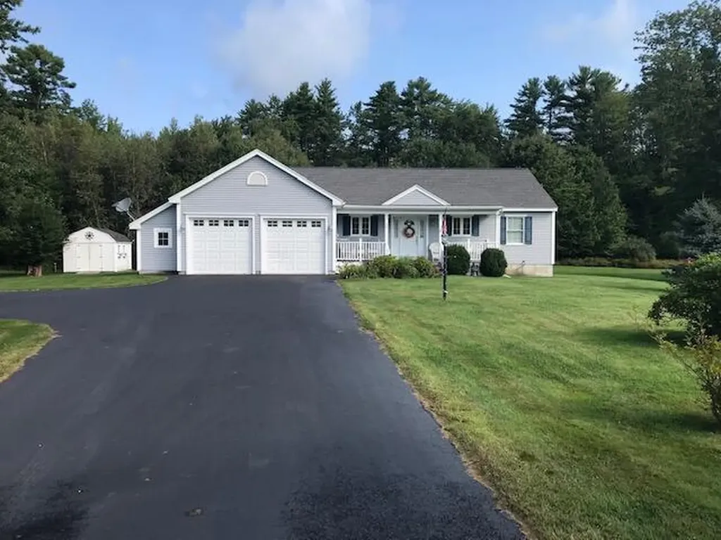 46 Pleasant Ridge Road Buxton ME 04093