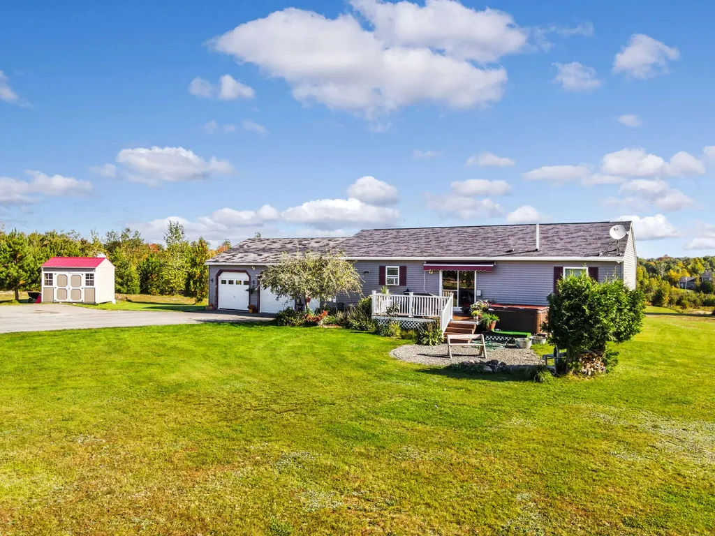 38 Kincaid Lane Smithfield ME 04978