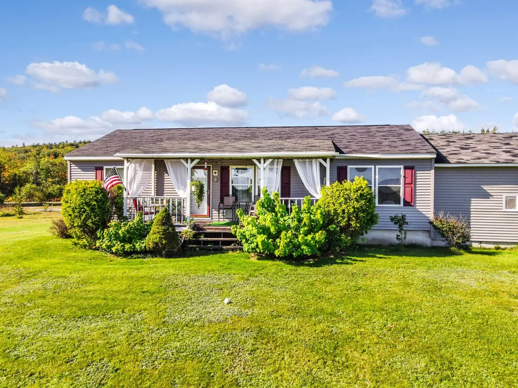 38 Kincaid Lane Smithfield ME 04978